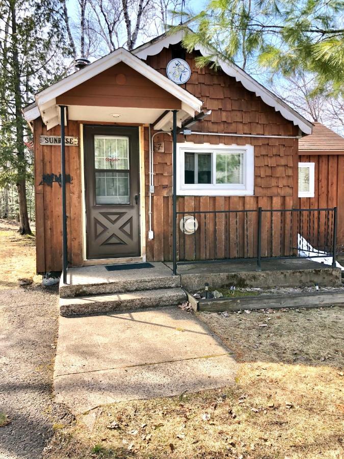 Miller'S Cottages Ontonagon Buitenkant foto